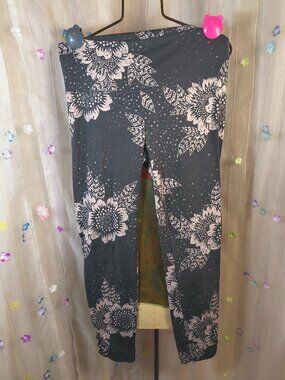 The Lounge Legging Womens Size Medium